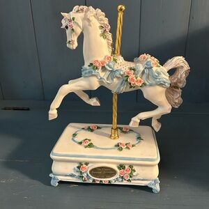 Elegant Carousel White Horse Decorated w/Blue Bows & Pink Flowers Music Box